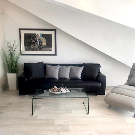 Villa Diana Kastela Luaran gambar