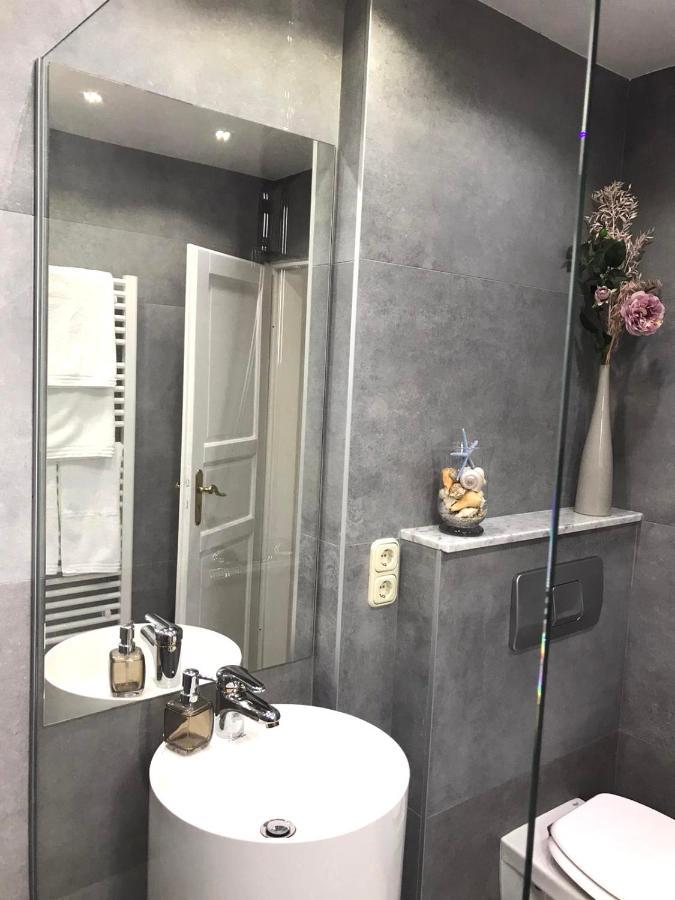 Villa Diana Kastela Luaran gambar