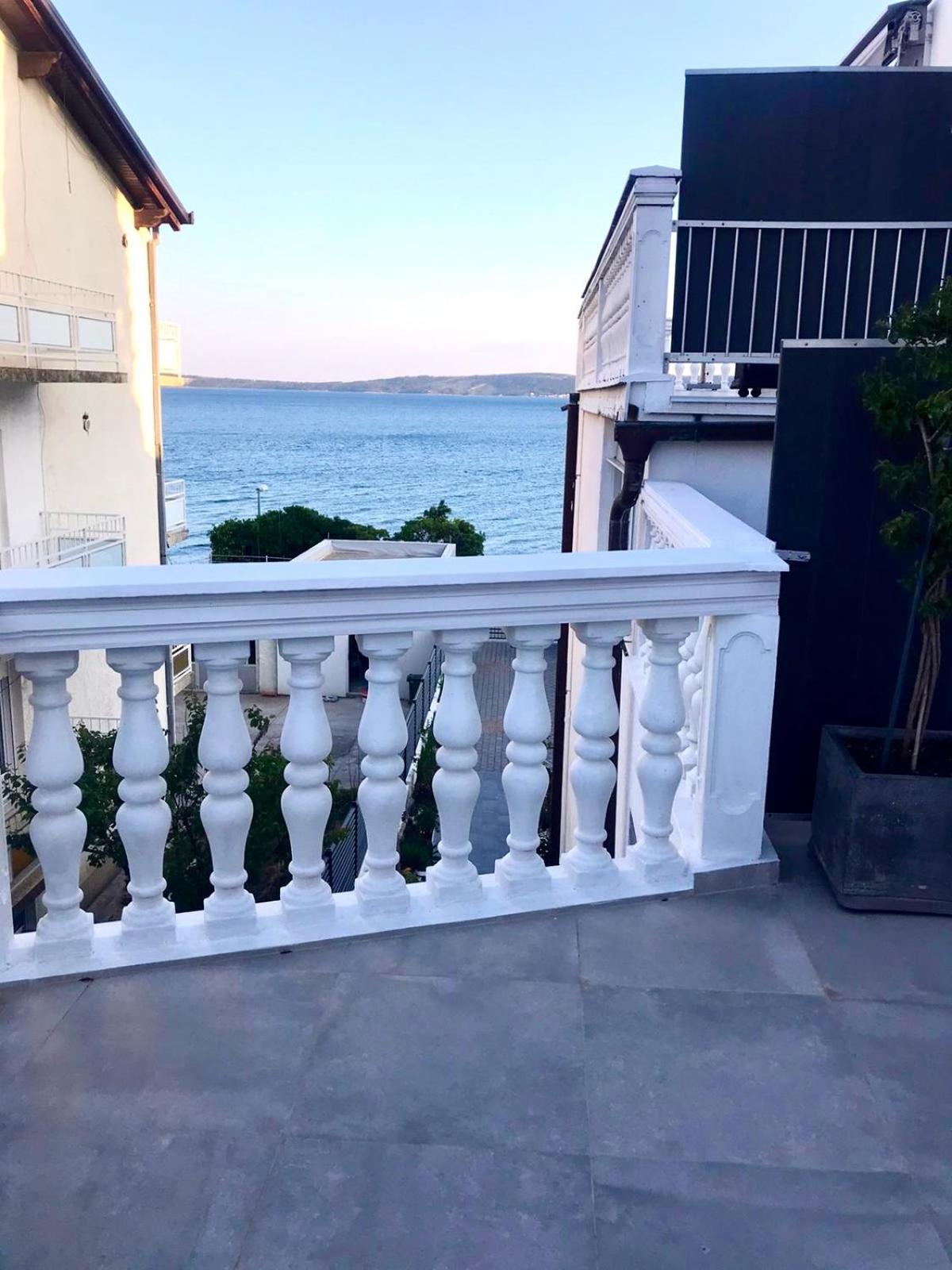 Villa Diana Kastela Luaran gambar