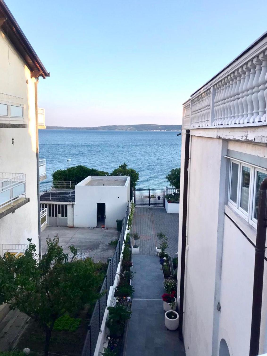 Villa Diana Kastela Luaran gambar