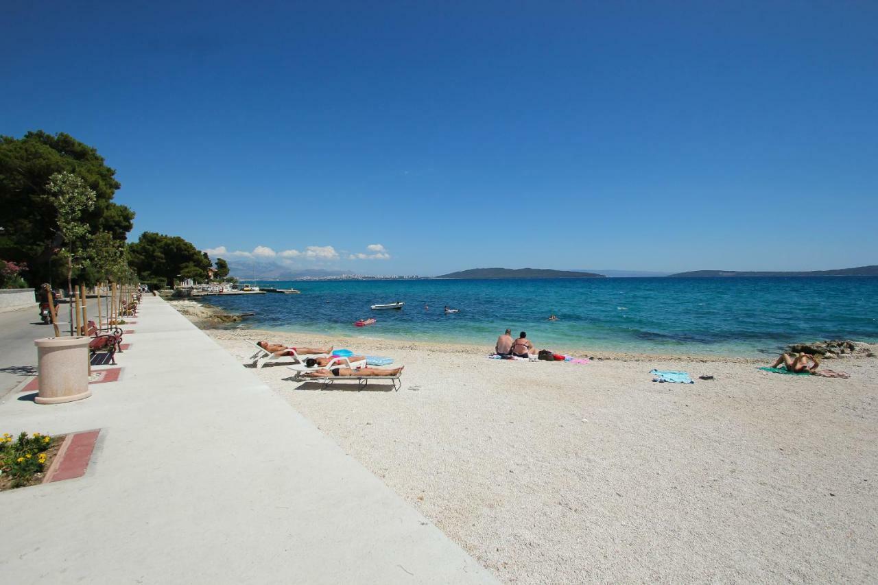 Villa Diana Kastela Luaran gambar