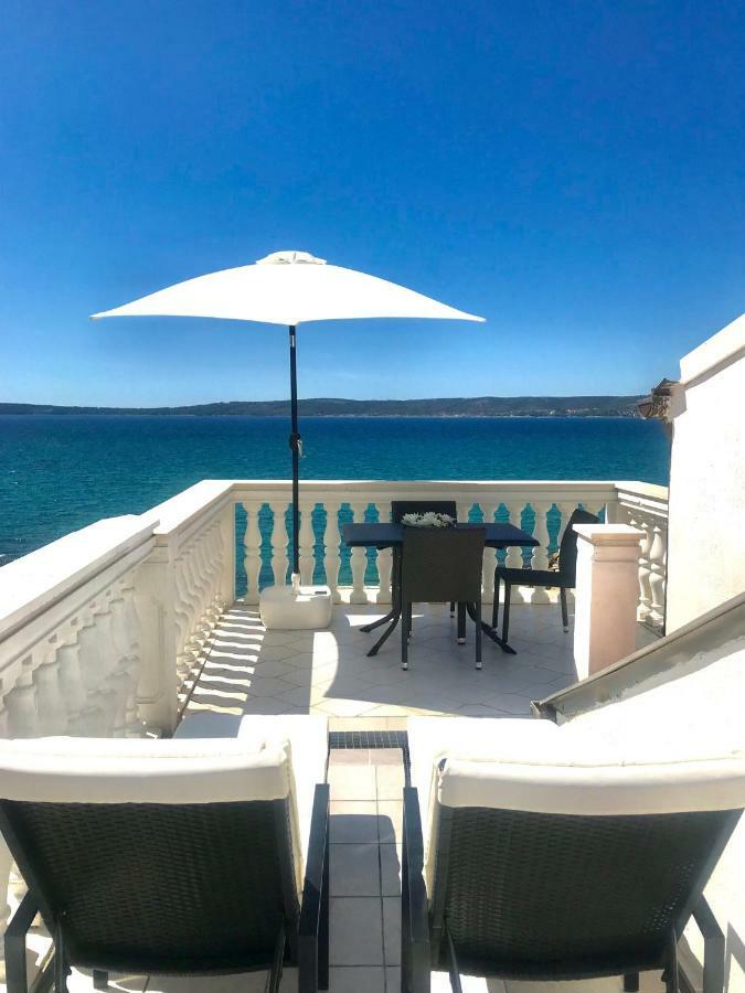 Villa Diana Kastela Luaran gambar
